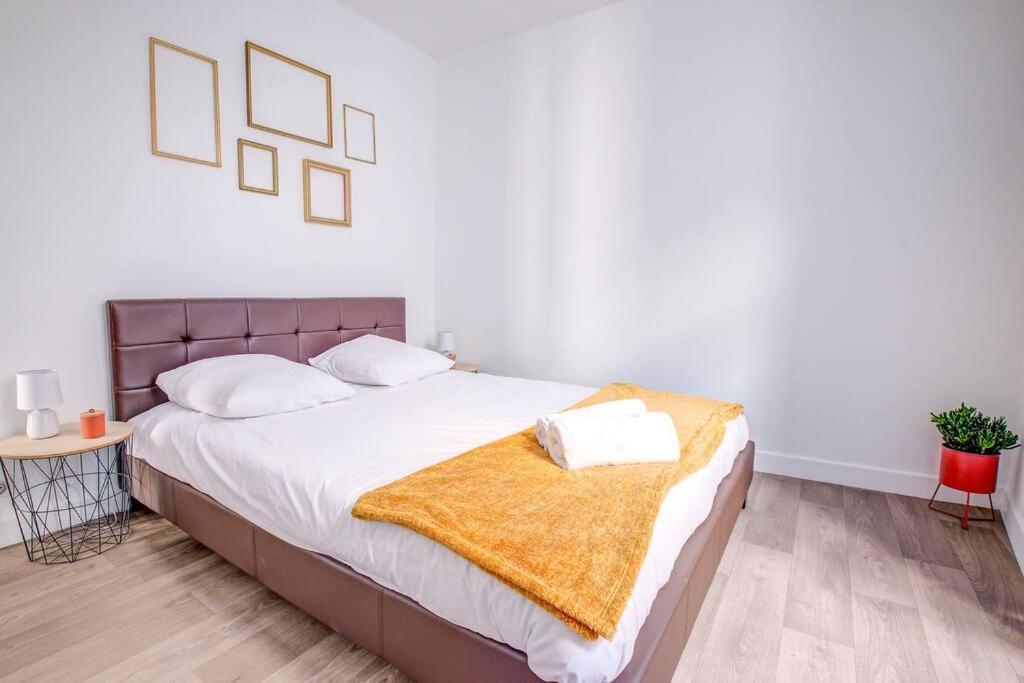 Famille Au Coeur De Perigueux Apartment ภายนอก รูปภาพ