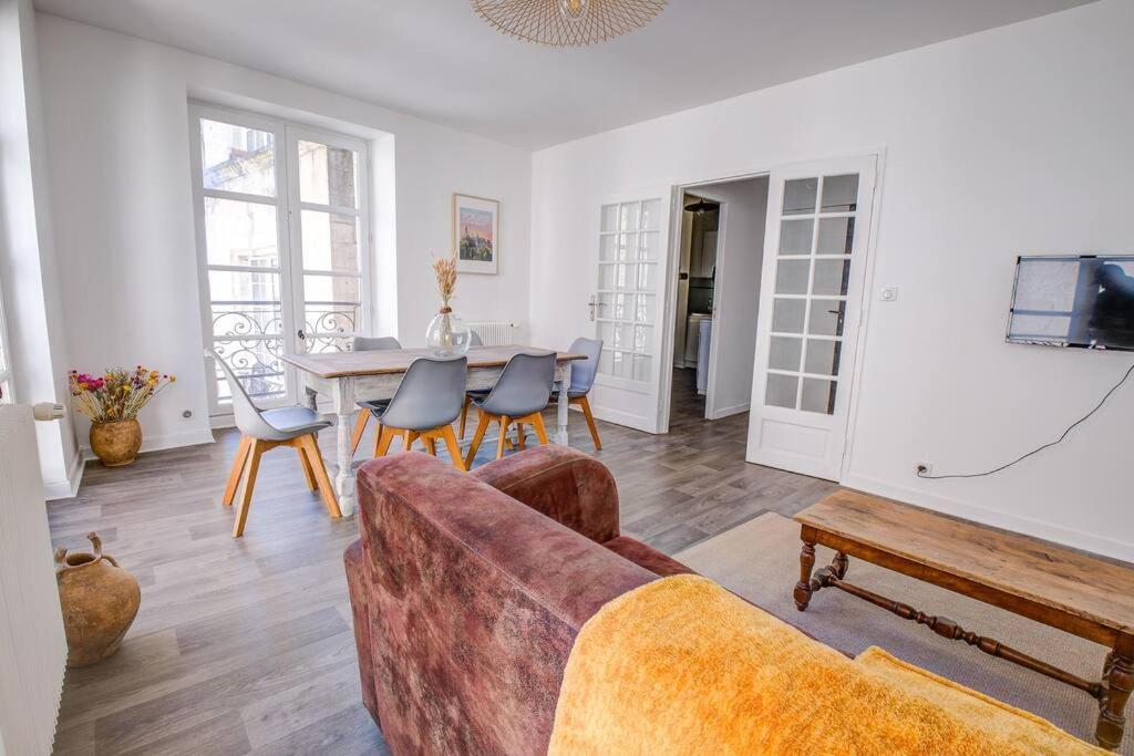 Famille Au Coeur De Perigueux Apartment ภายนอก รูปภาพ